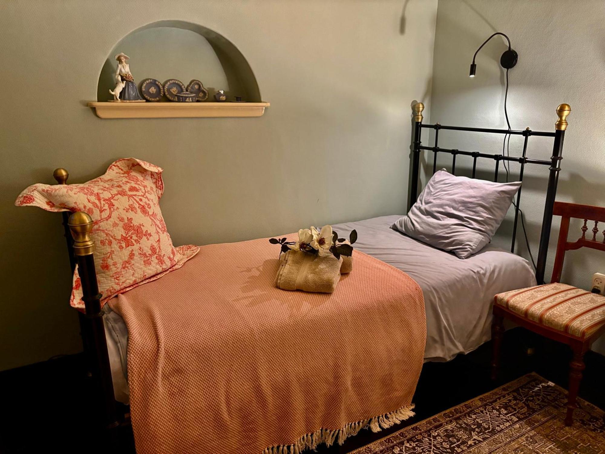 B&B Het Gasthuys 아메롱언 외부 사진